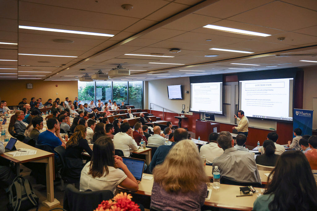 Anthony Cookson gives a lecture to a packed audience